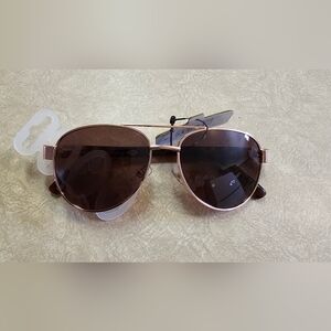 Aviator Sunglasses in Rose Gold with Brown Lenses